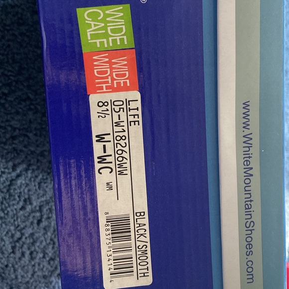 White Mountain Wide Calf, Wide Width Black/Smooth Leather Boots - Picture 10 of 10